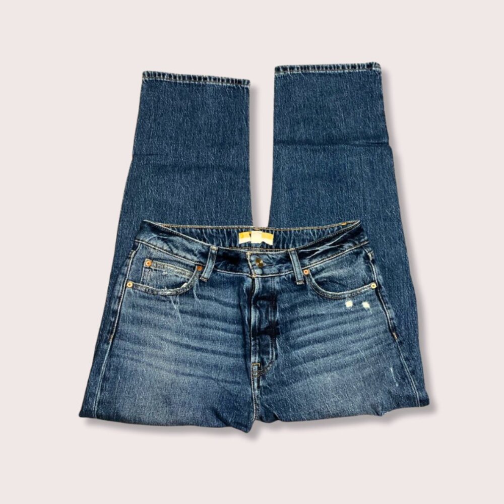 Relaxed Straight Jeans